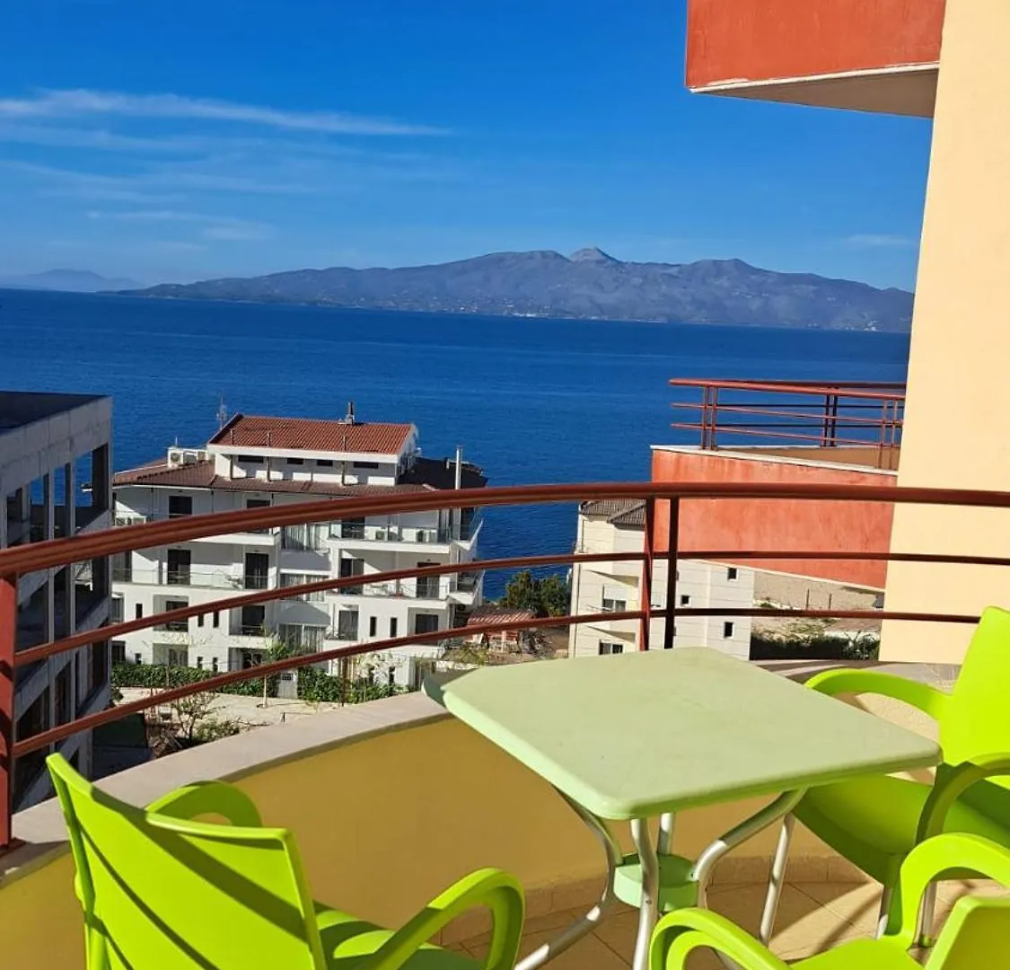 Elinas Apartment With Amazing Sea View From 2 Balconies!!! Sarandë