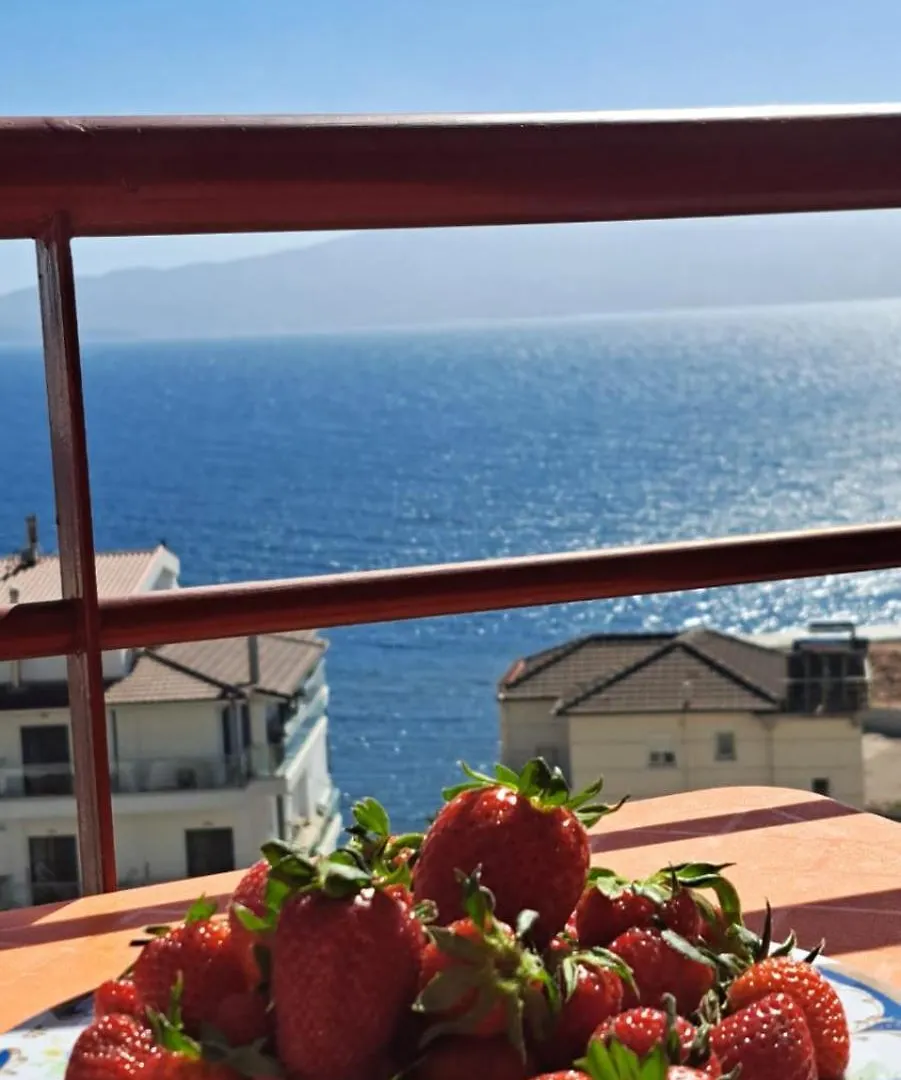 Elinas Apartment With Amazing Sea View From 2 Balconies!!! Sarandë